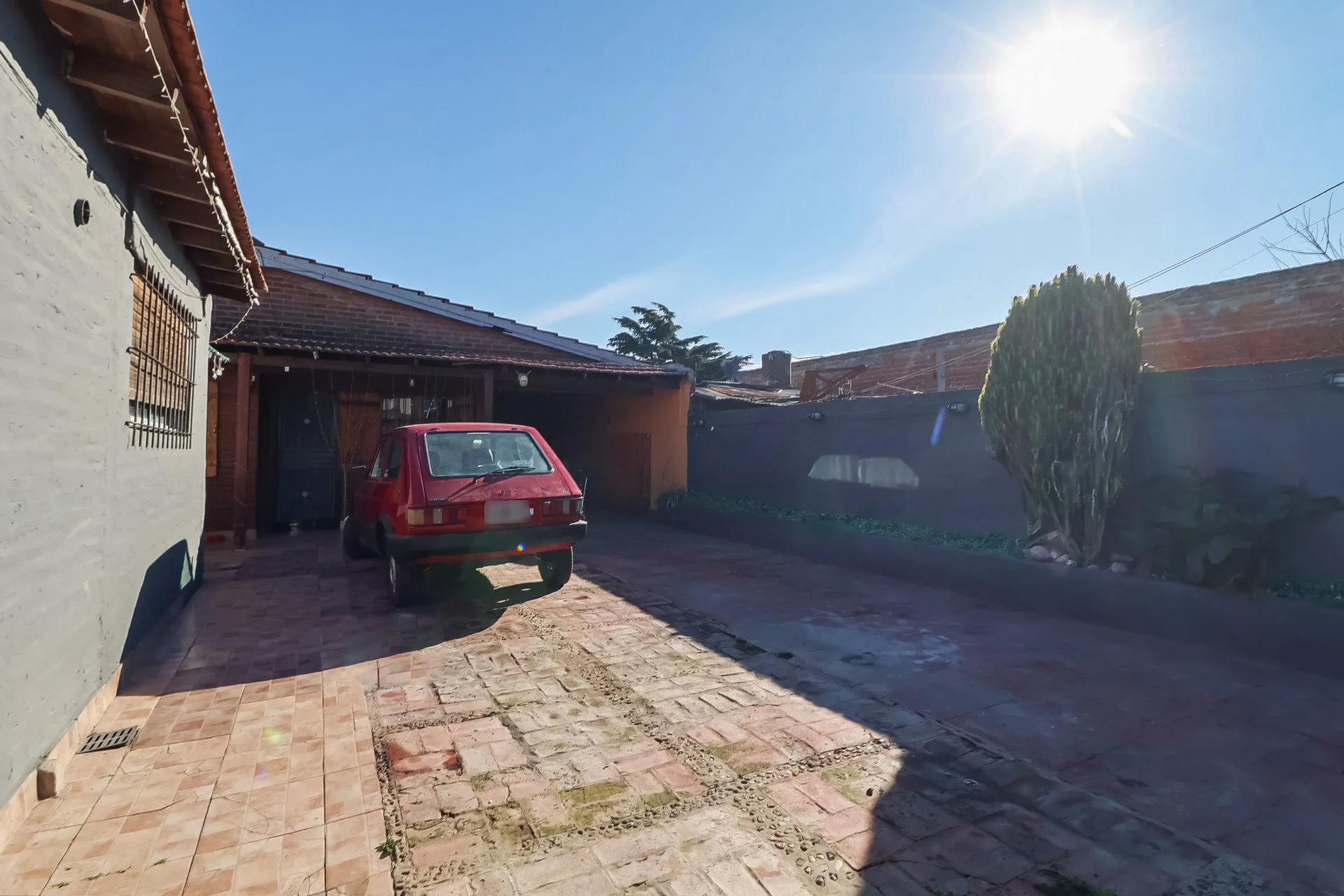 Venta casa 5 amb. + dep 2 amb. en mismo lote 10x50 foto 3