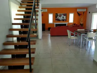 Importante casa estilo Campo en Haras del Sur 1 foto 5
