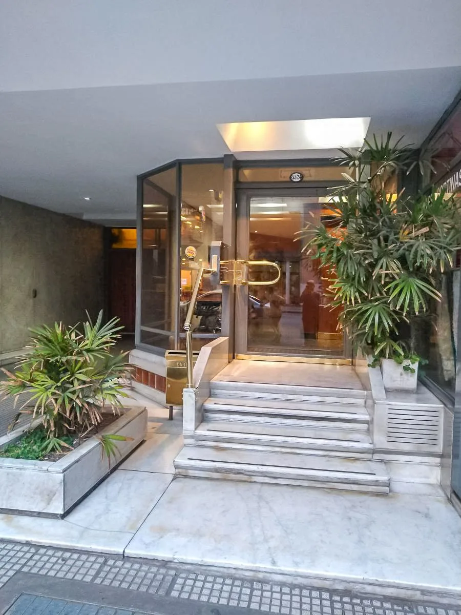 4-bedroom apartment in Palermo – photo 6 of 26