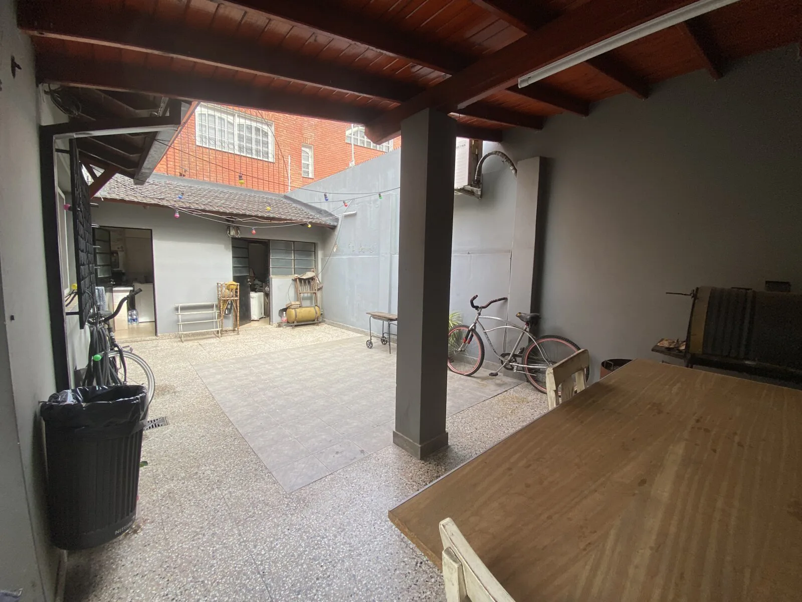 Casa 3 ambientes en venta c/cochera, Barrio Naón! foto 2