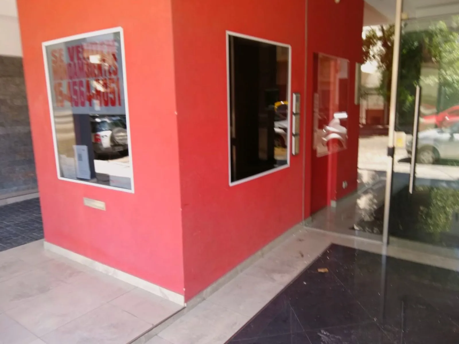 (CABALLITO NORTE DUPLEX 2 AMB), CON RENTA, /TERRAZA USO EXCLUSIVO/COCHERA SEMICUBIERTA, PARRILLA, JACUZZI, EXCELENTE .