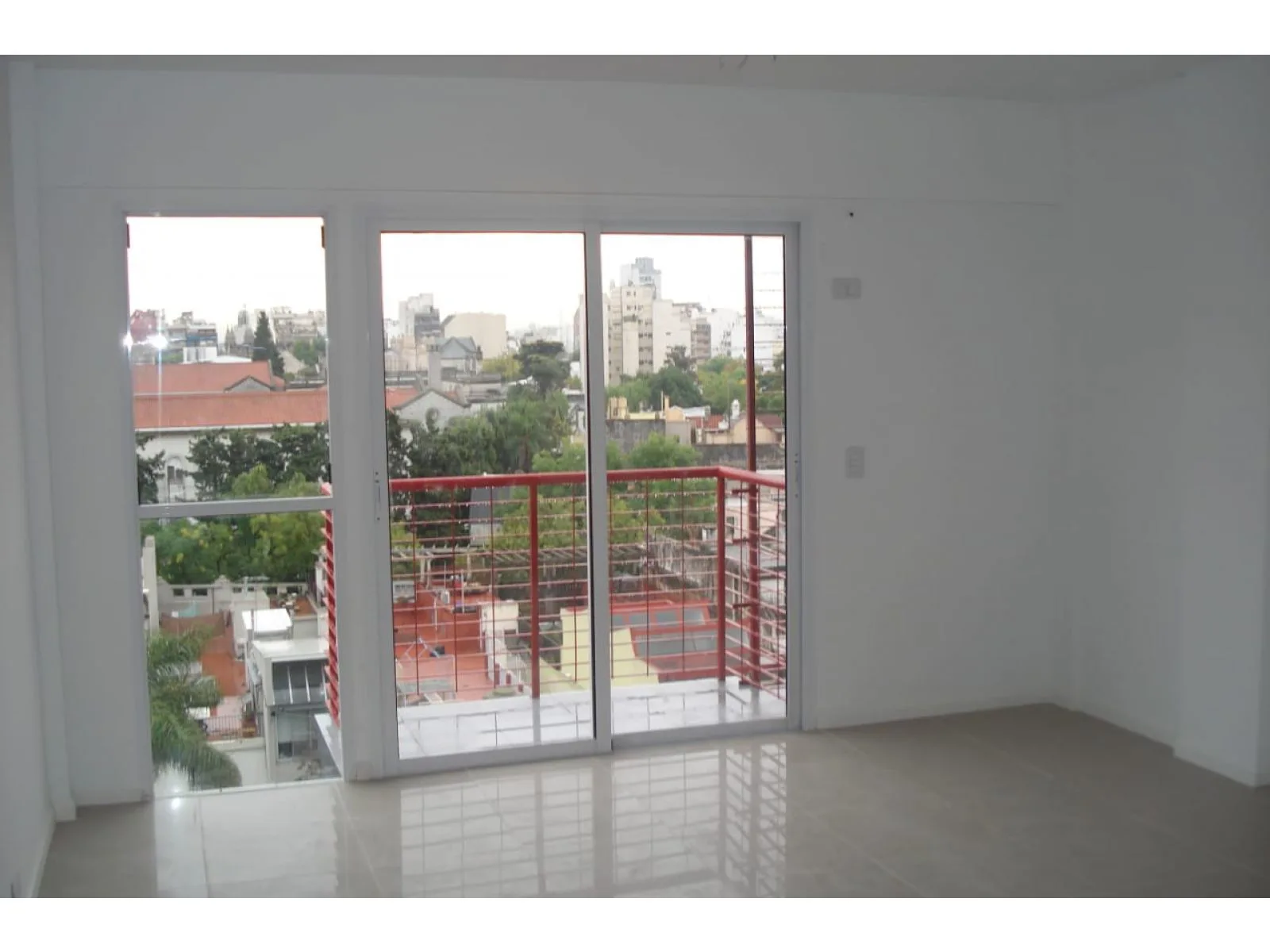 (CABALLITO NORTE DUPLEX 2 AMB), CON RENTA, /TERRAZA USO EXCLUSIVO/COCHERA SEMICUBIERTA, PARRILLA, JACUZZI, EXCELENTE . foto 5
