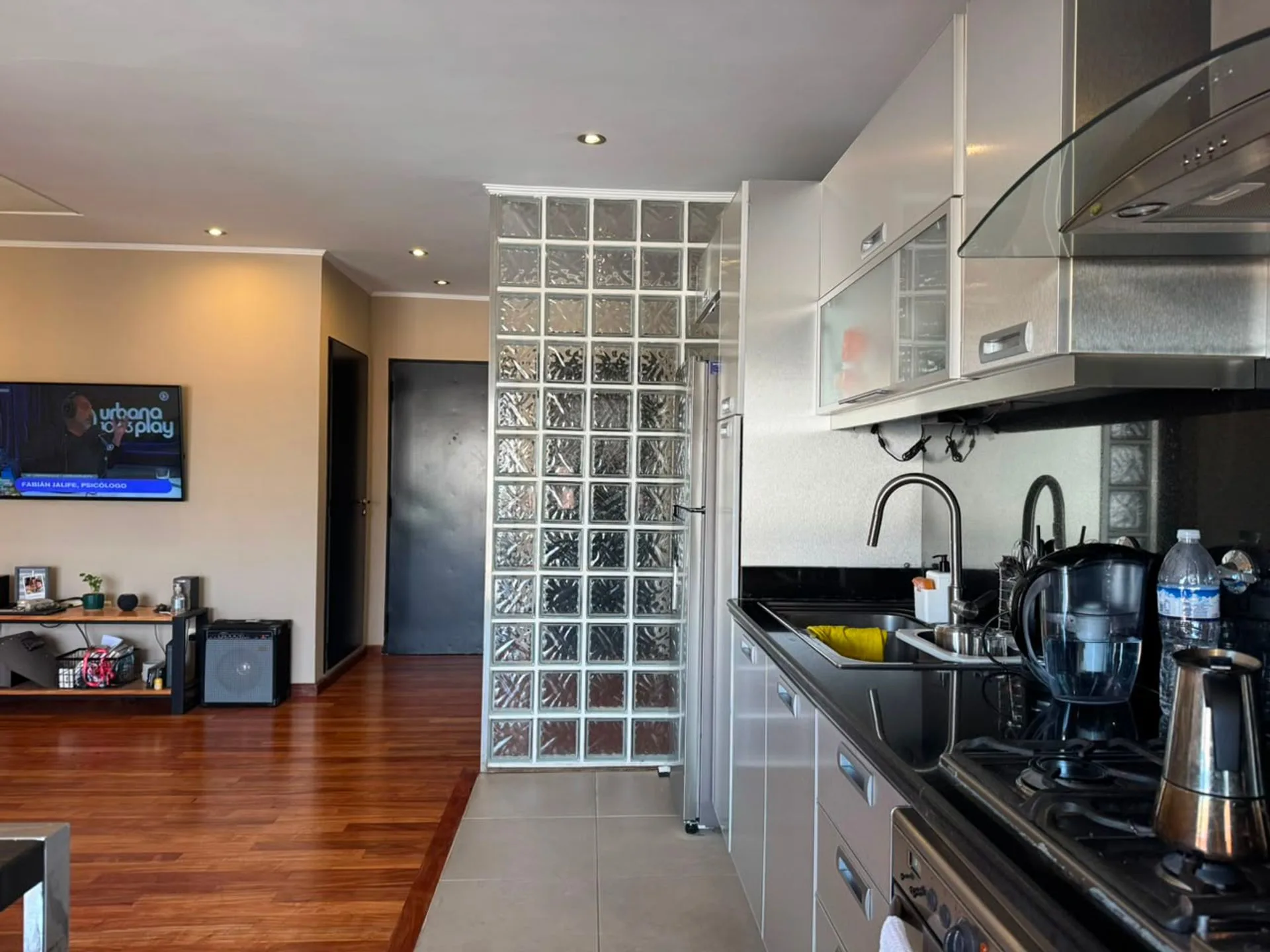 ALQUILER DPTO 2 AMB SEMIPISO, BAULERA Y COCHERA foto 5