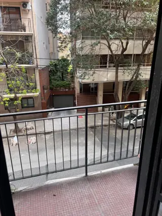 3 AMBIENTES C/ DEPENCIA- Balcón al frente !!! Barrio Norte!! foto 2