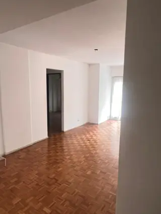 3 AMBIENTES C/ DEPENCIA- Balcón al frente !!! Barrio Norte!! foto 4