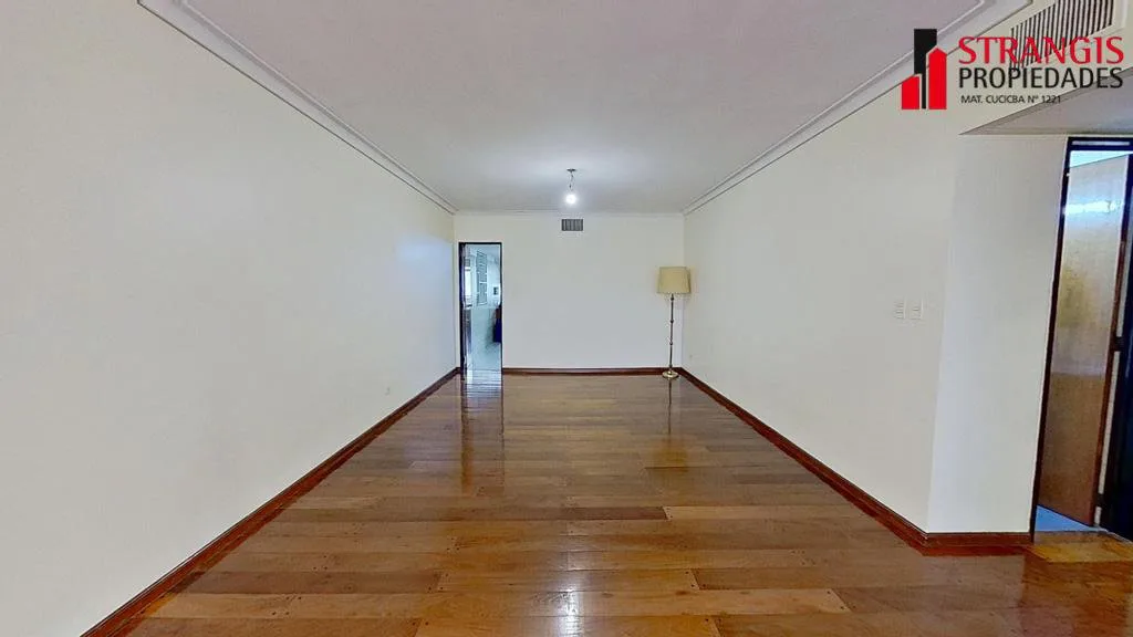 Hermoso piso 4 amb c/dep - 2 cocheras y baulera foto 5