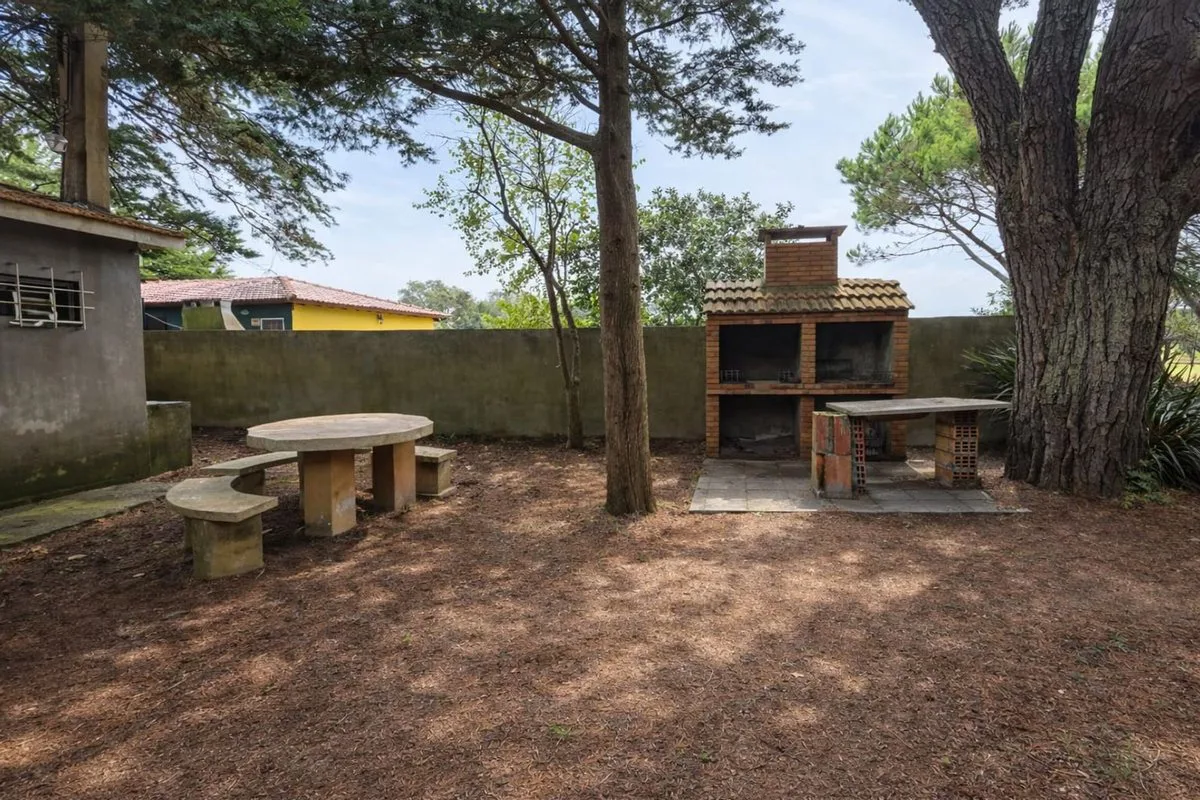 VENTA DE CASA EN MAR DEL TUYU REFACCIONAR foto 3