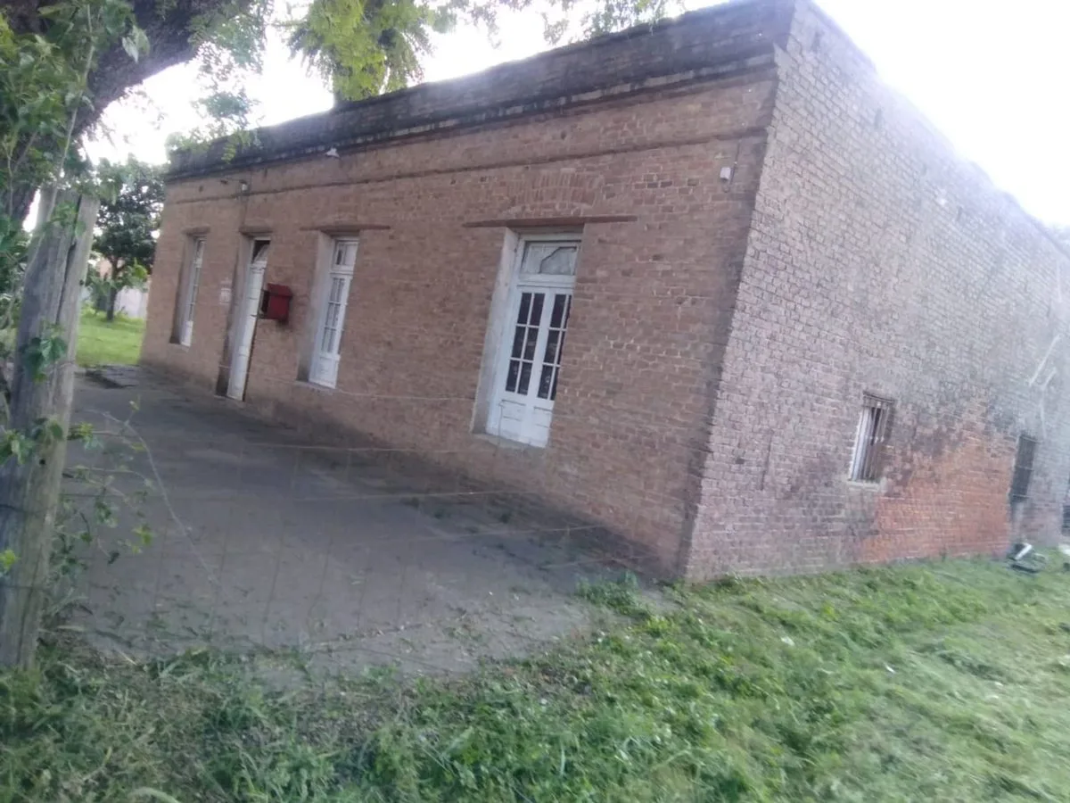 casa con gran terreno en Santo Tomé foto 2