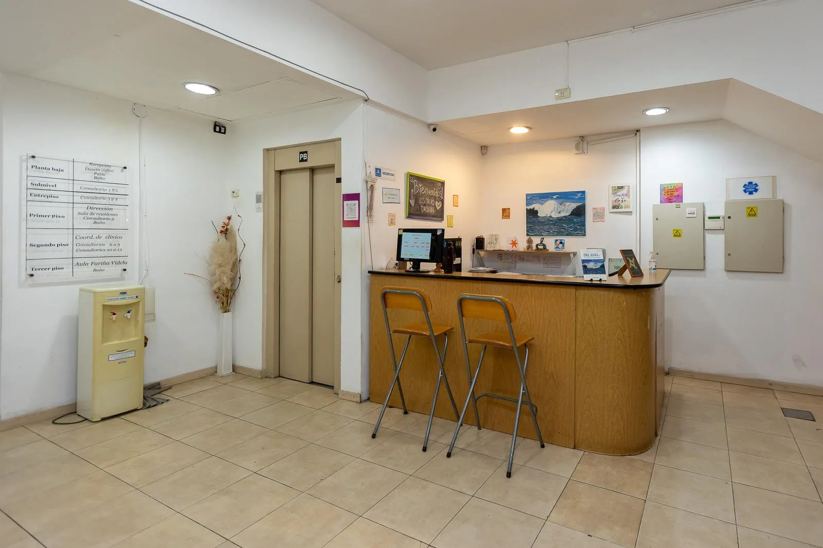 EDIFICIO EN VENTA IMPECABLE Ayacucho al 500 foto 4