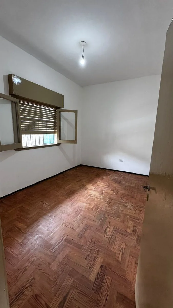 VENTA CASA  2 DORMITORIOS MERLO NORTE APTO CREDITO foto 4