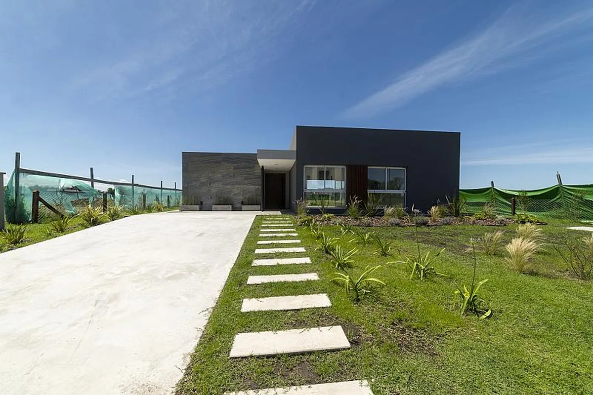 Autopista Ezeiza Cañuelas Km 40 Casa Armonia - Lote: 68 foto 3