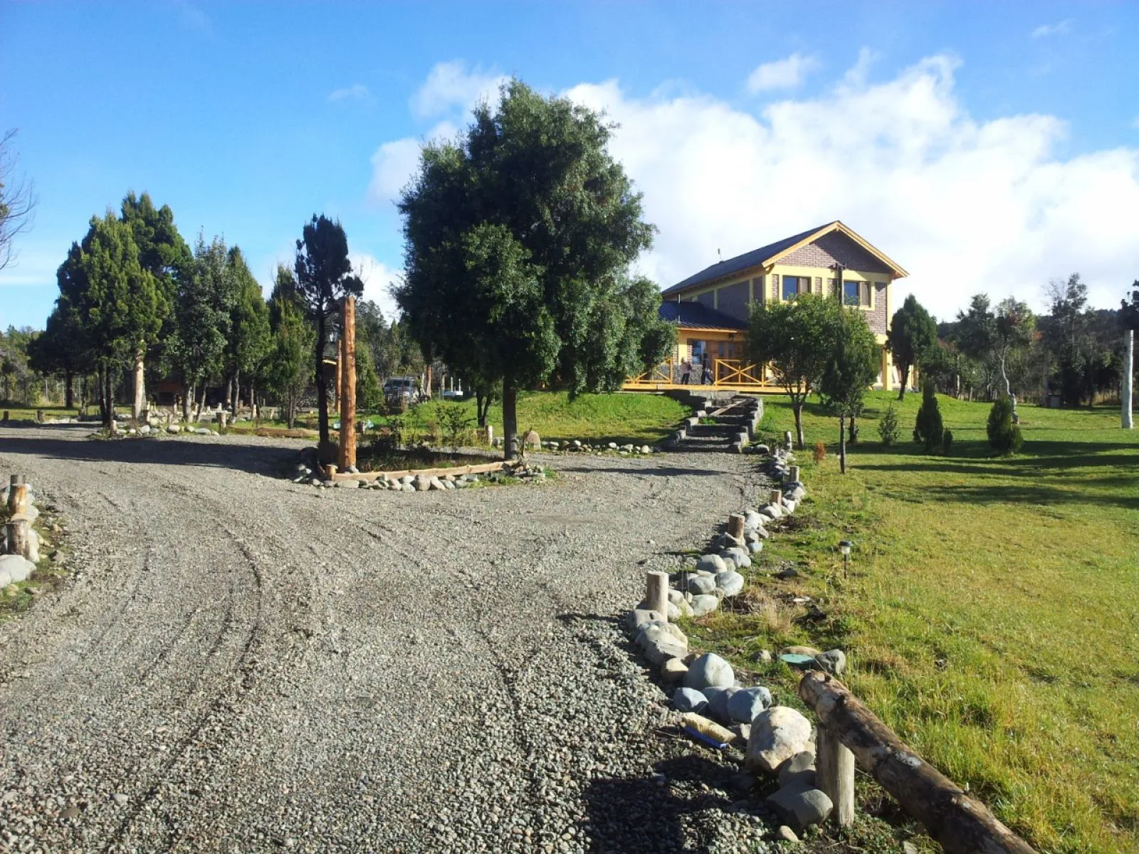 IMPORTANTE COMPLEJO EN LA LOCALIDAD DE TREVELIN -CHUBUT foto 2