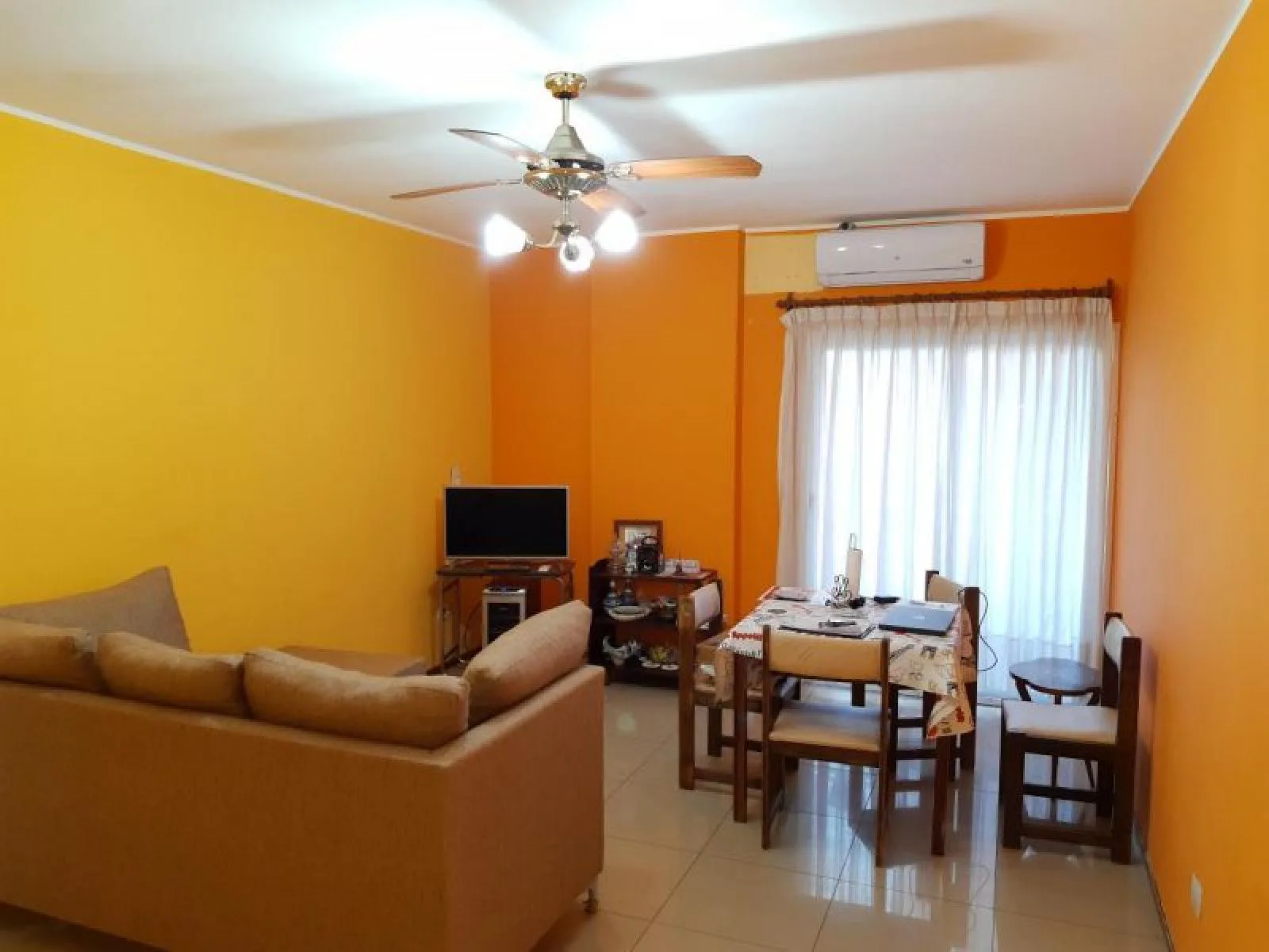 Departamento de 3 Ambientes posible cochera en venta, Se escucha oferta razonable foto 2