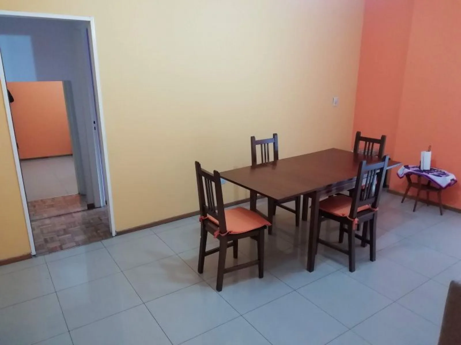 Departamento de 3 Ambientes posible cochera en venta, Se escucha oferta razonable foto 3