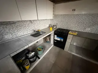 SE VENDE CUATRO AMB. RECICLADO A UNA CUADRA DE PLAZA CONGRESO foto 3