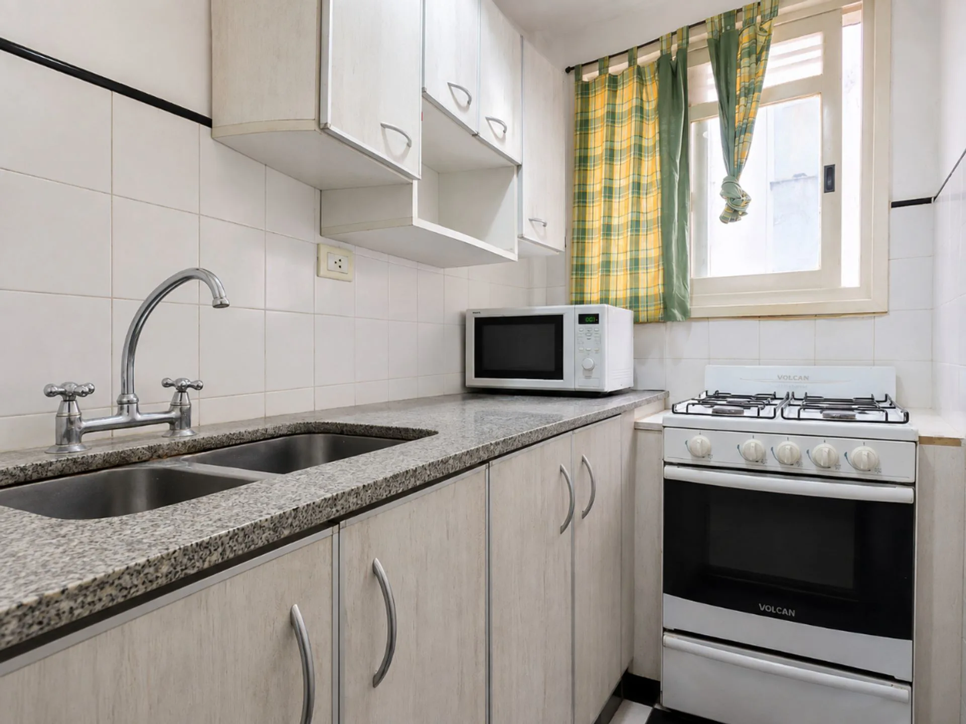VENTA DEPARTAMENTO 2 AMBIENTES | CENTRO foto 3