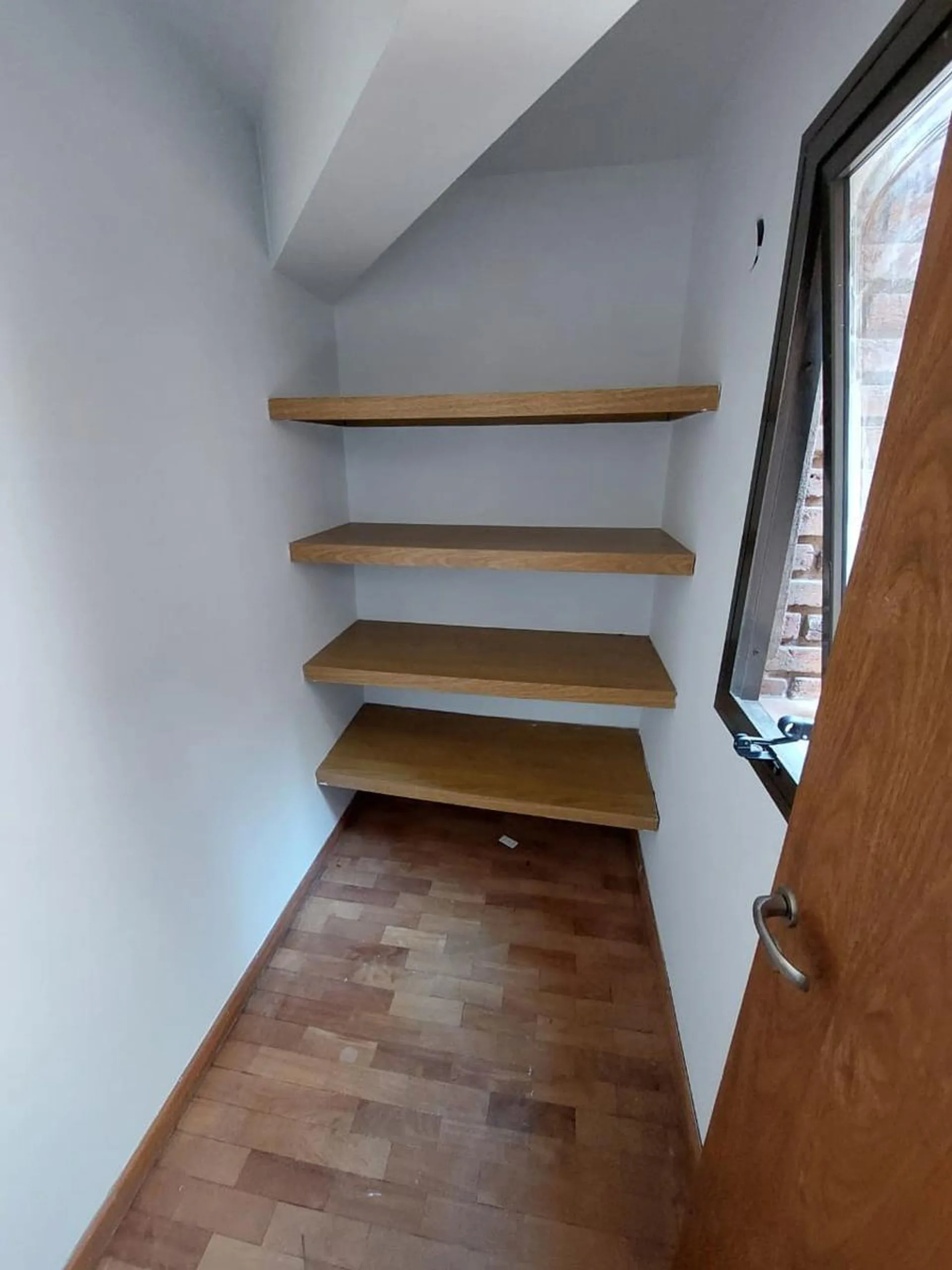 Alquiler depto Nueva Cordoba un dormitorio balcon foto 2