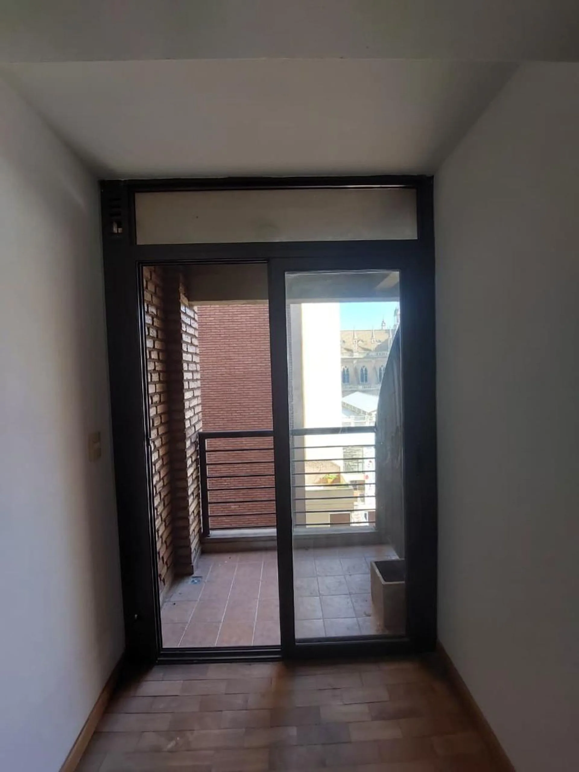 Alquiler depto Nueva Cordoba un dormitorio balcon foto 5