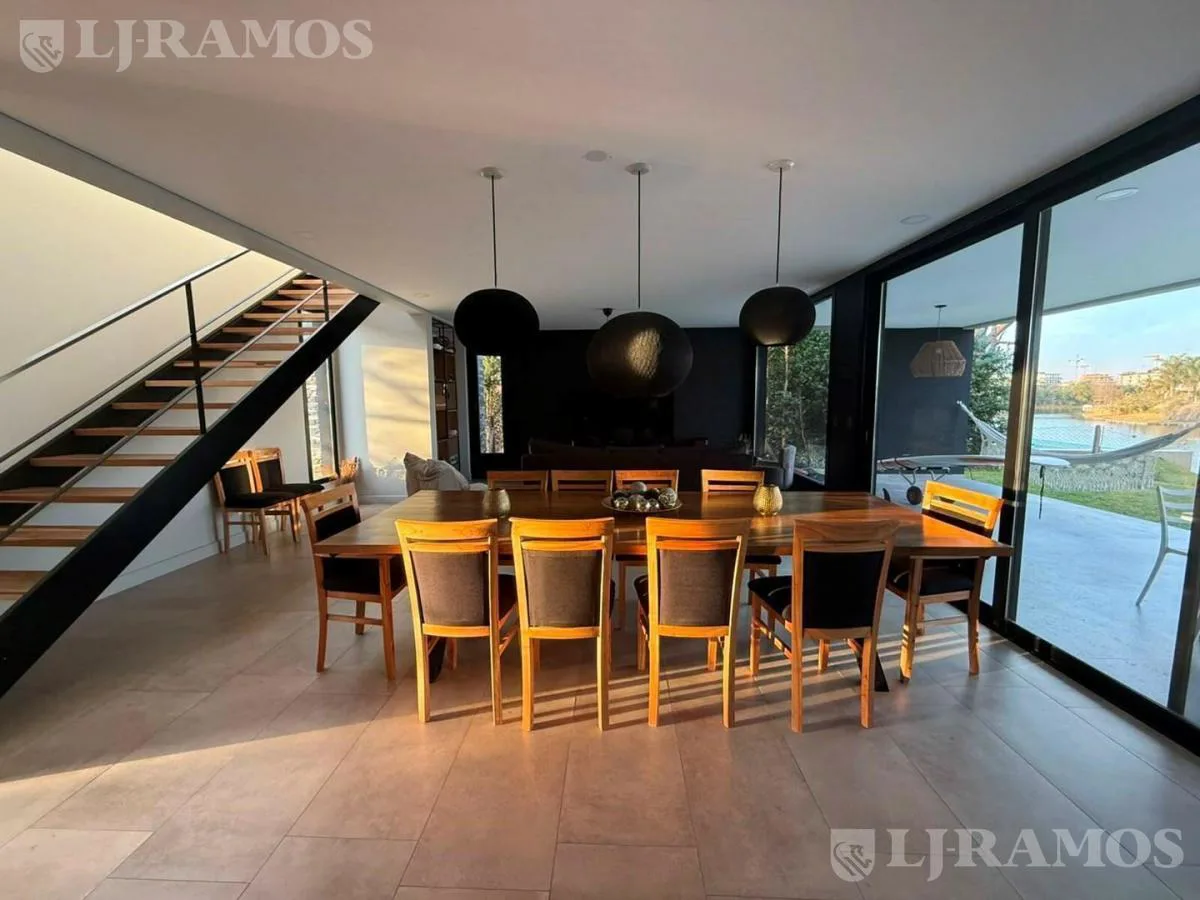 Casa en  venta en Puertos / Escobar foto 2