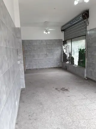 VENTA-LOCAL COMERCIAL LOMAS OESTE foto 4