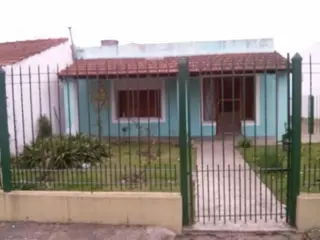 Venta de casa en Llavallol foto 1