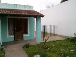 Venta de casa en Llavallol foto 3