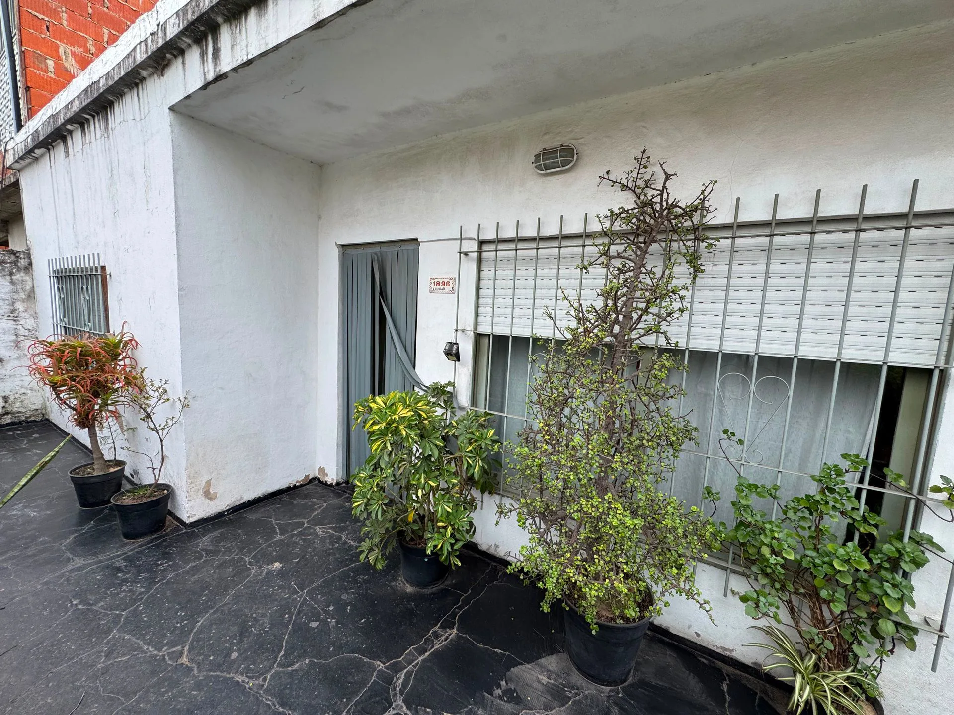 VENTA CASA 4 AMB MAS CARPINTERIA foto 2