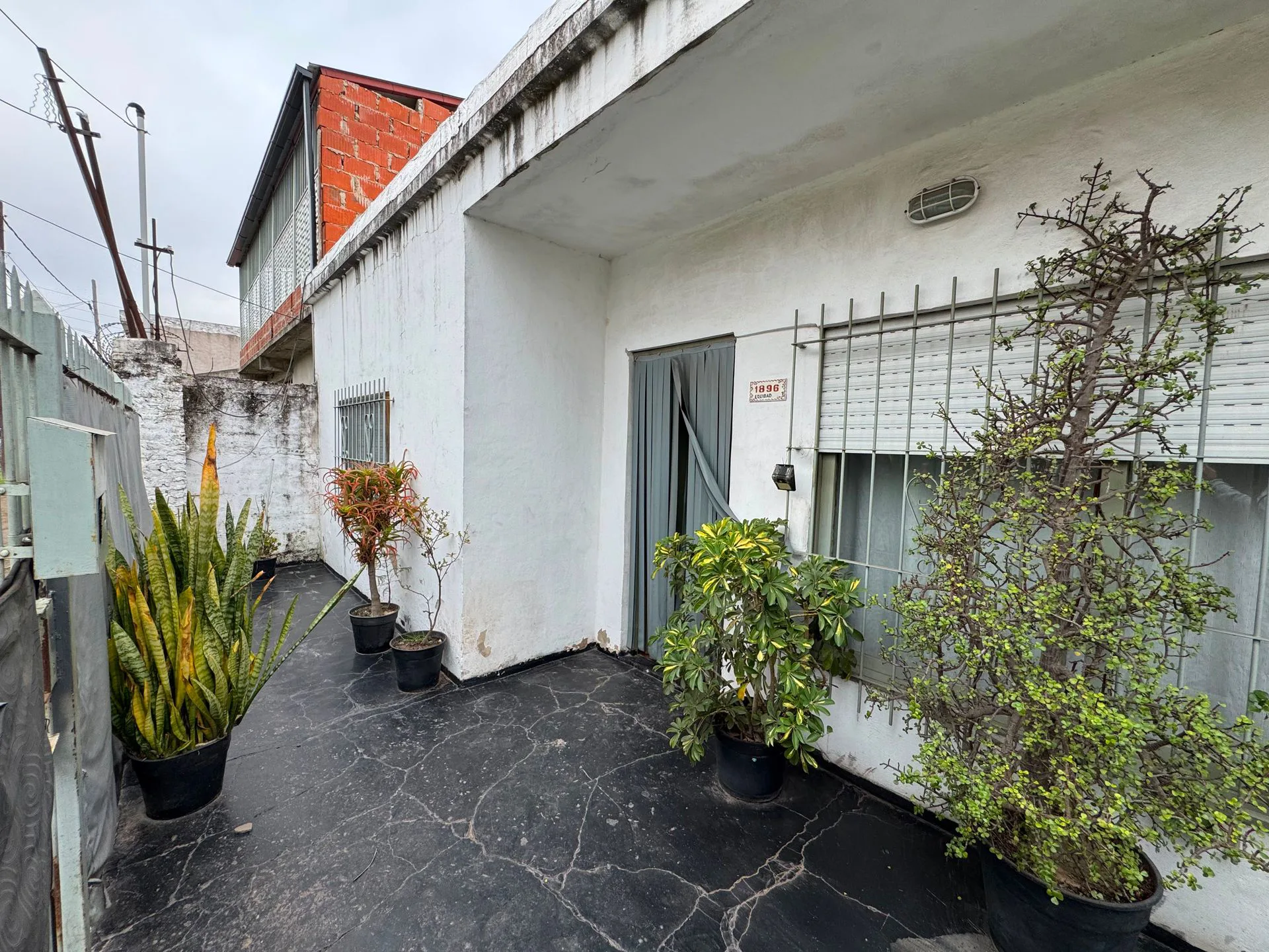 VENTA CASA 4 AMB MAS CARPINTERIA foto 3