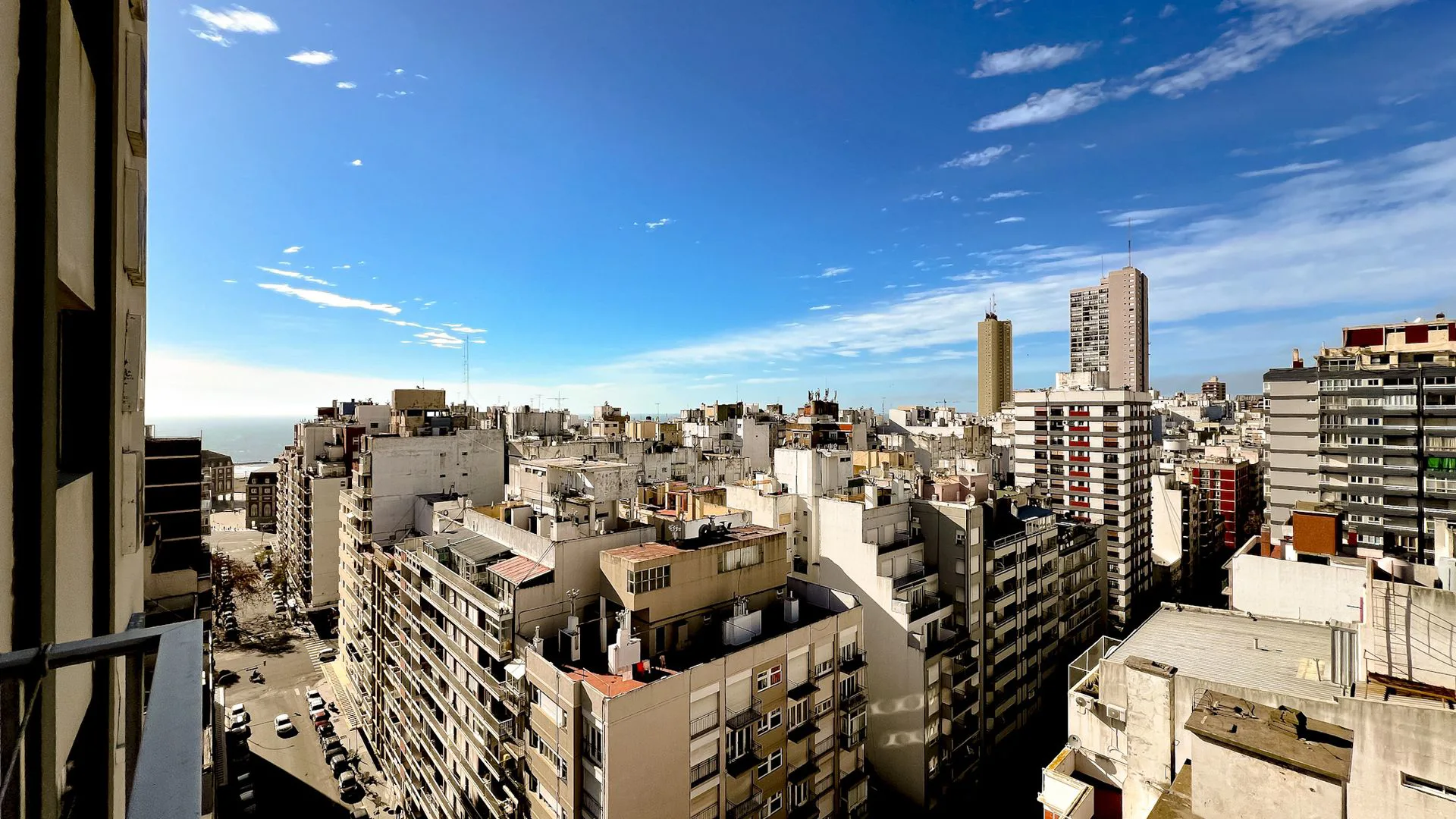 VENTA OPORTUNIDAD DEPTO MONOAMBIENTE VISTA AL MAR foto 4