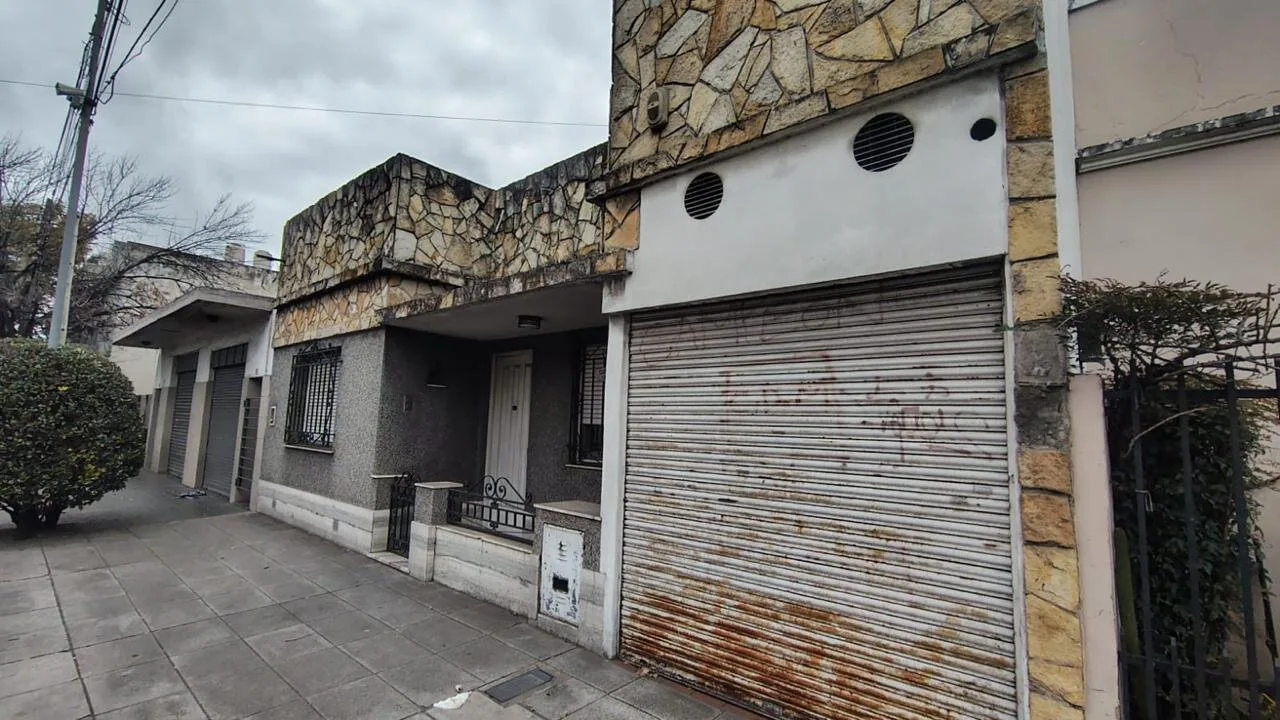 LOTE EN VENTA EN MORÓN SUR foto 2