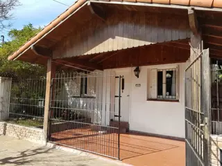 HERMOSO CHALET EN BELLA VISTA foto 2