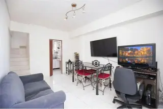 Departamento de 2 ambientes en Floresta. foto 3
