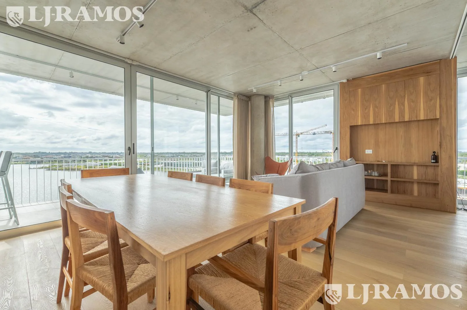 Departamento al lago en venta totalmente amoblado! Puertos / Escobar foto 3