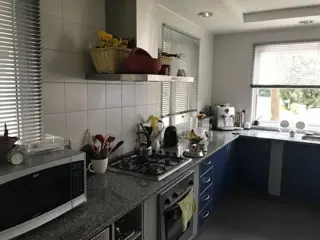Casa en venta de lujo estilo minimalista en venta en Country Banco Provincia foto 2