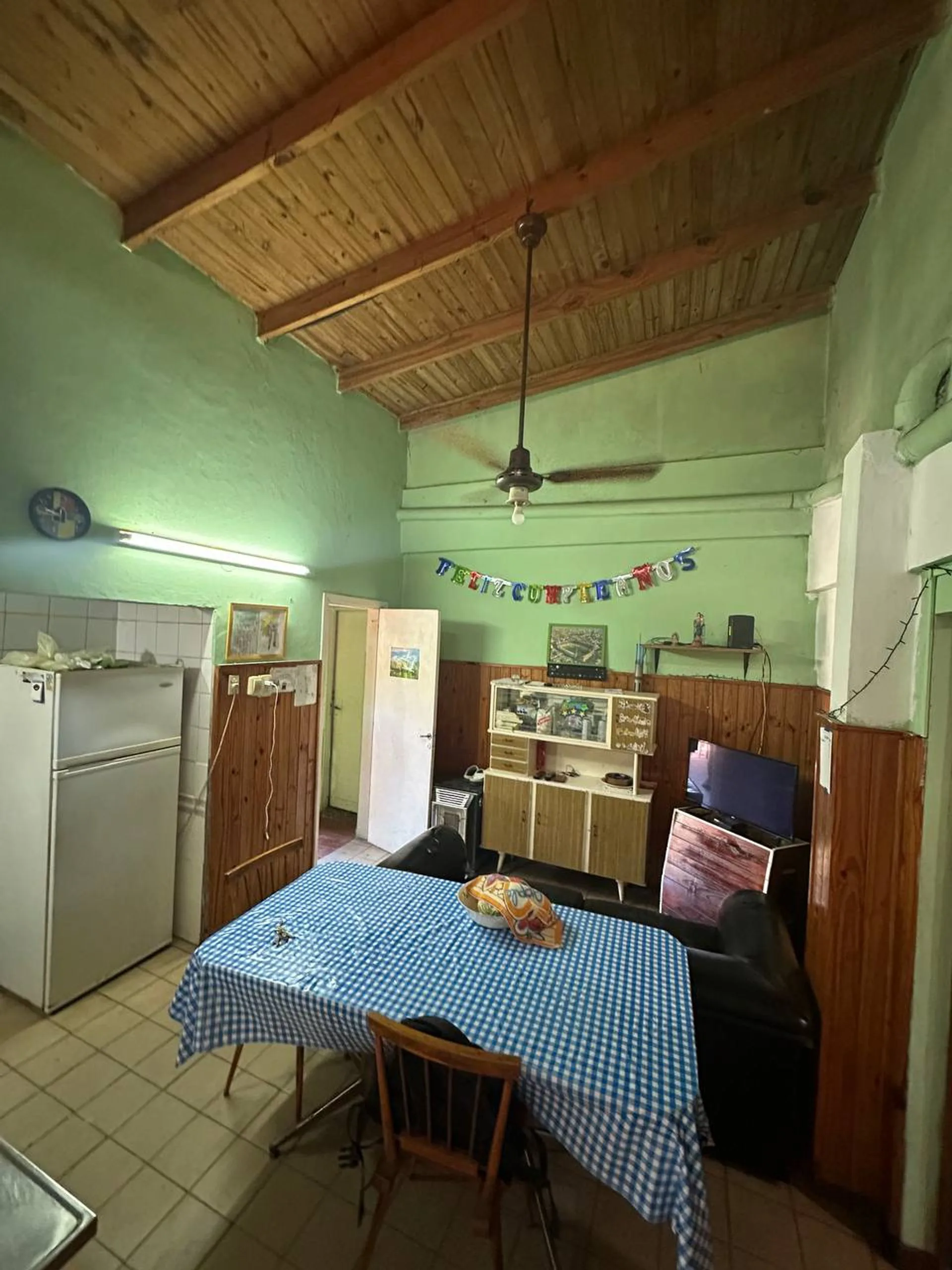CASA 4 AMB EN QUILMES OESTE foto 3