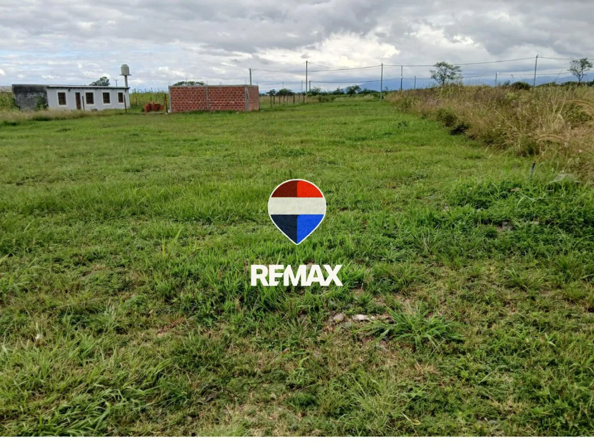 VENTA TERRENO LOTEO LA CARMINA CAMPO QUIJANO 390M2