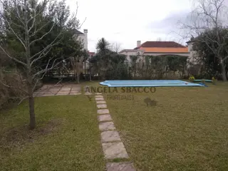 Casa en Pilar del Este - Los Jazmines foto 2