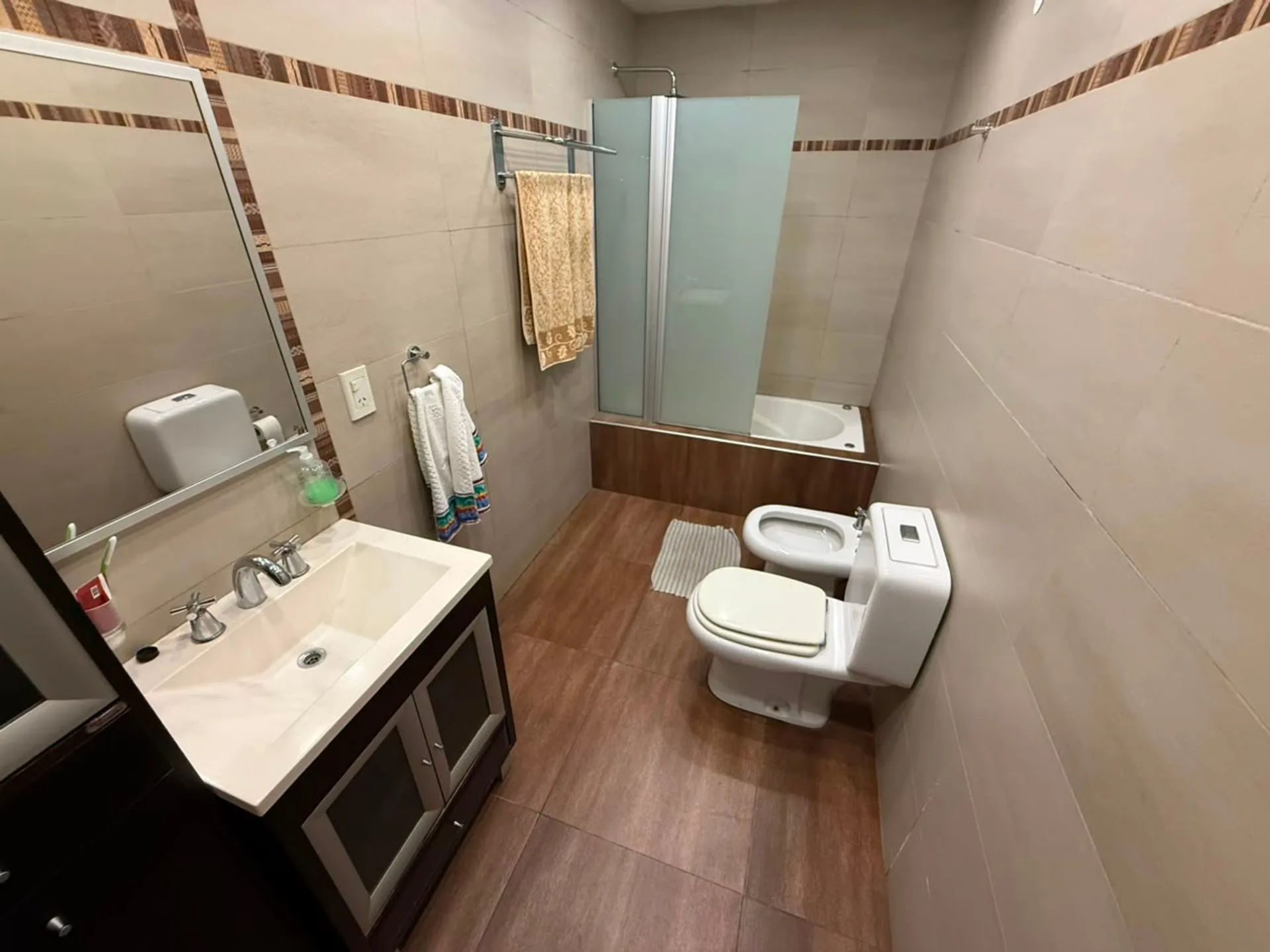 Casa lote propio en venta c/cochera Lanus Oeste foto 4