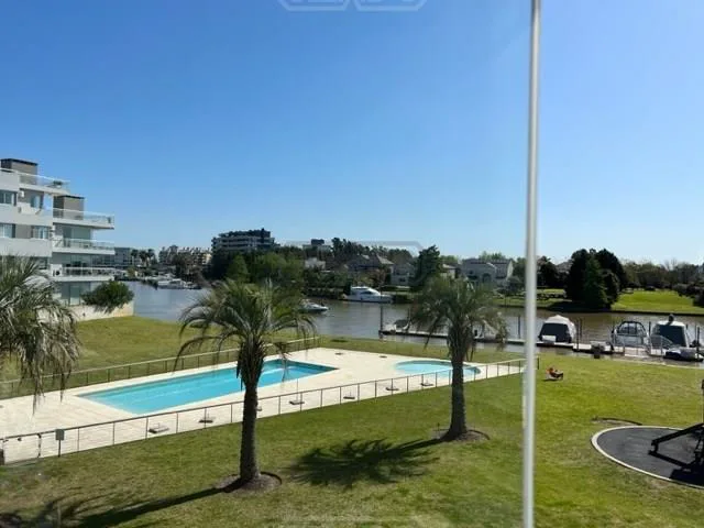ISLAS DEL CANAL NORDELTA, Ribera 3 foto 2