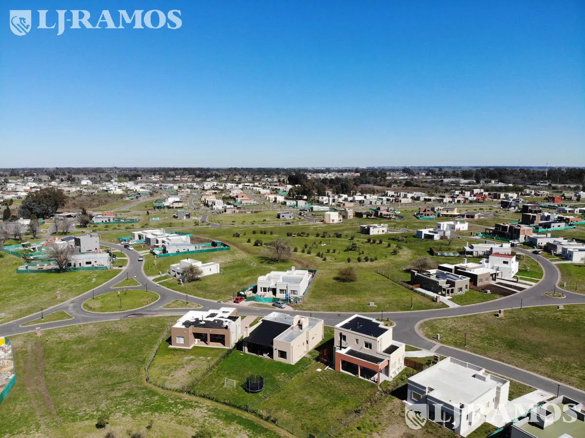 Terreno en Venta Barrio San Ramiro MB foto 3