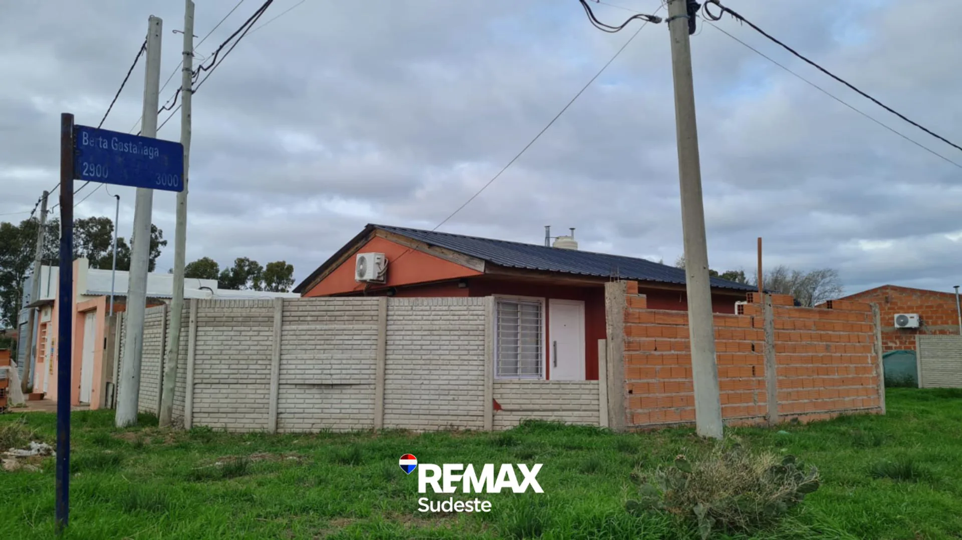 Casa de dos dormitorios apta crédito foto 2