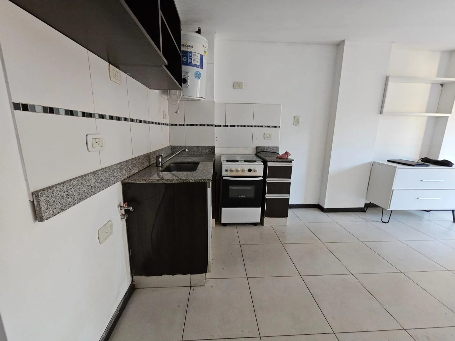 ALQUILER DEPARTAMENTO 2 AMB BALCON ZONA TRIBUNALES foto 5