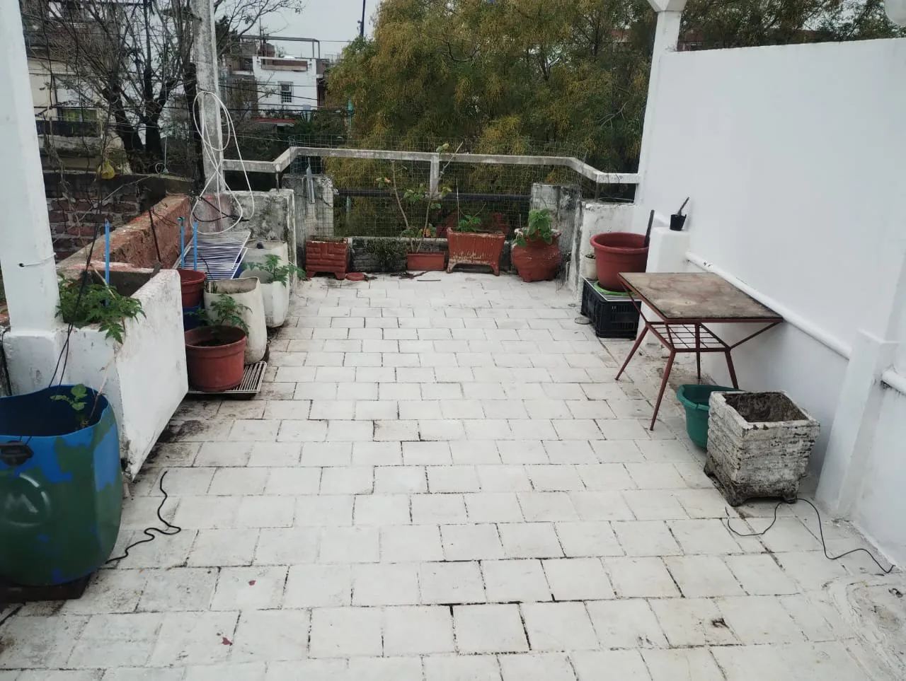 CASA EN LOTE PROPIO CON DOS LOCALES, Battle y Ordoñez 6300 - Villa Lugano foto 5