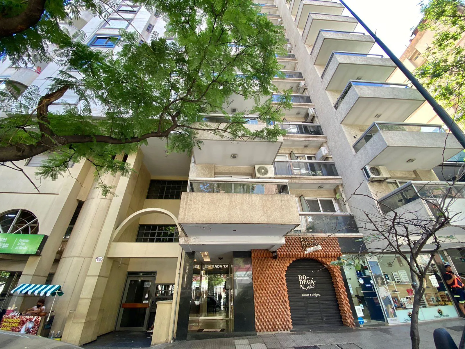 Departamento en Alquiler | Nueva Cordoba | 1 Dormitorio | Frente con 2 Balcones foto 3
