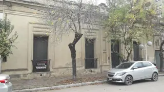 CASA CÉNTRICA, ANTIGUA, DE GRAN CATEGORÍA foto 2