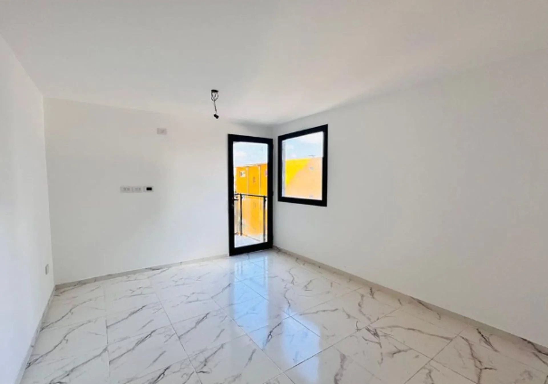 VENTA DEPARTAMENTO DOS AMBIENTES MORON foto 4