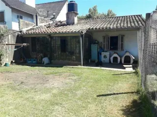 CASA DE 4 AMBIENTES A RECICLAR foto 3