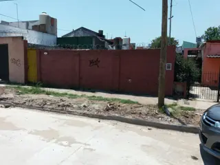 LOTE SOBRE AVENIDA SARRATEA foto 1