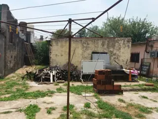 LOTE SOBRE AVENIDA SARRATEA foto 2