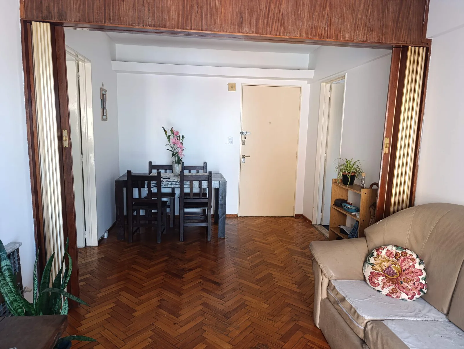 VENTA!!! Depto 2 ambtes en pleno centro de Villa Urquiza foto 4